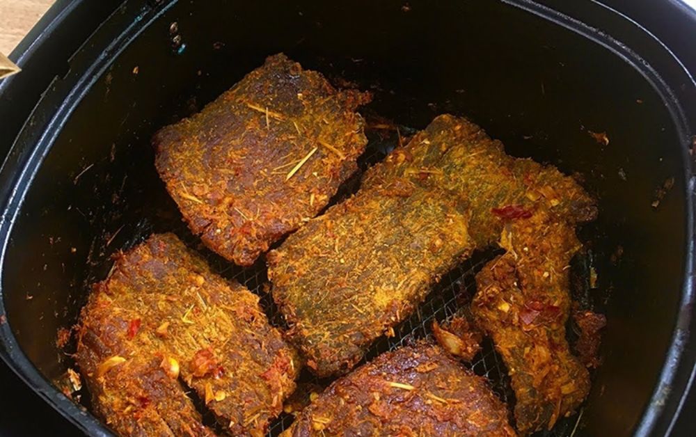 Cách làm khô heo bằng nồi chiên không dầu